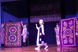 Uzbek.Dancer
